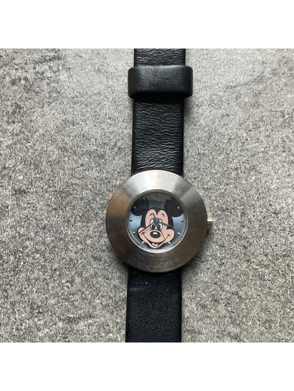 Vintage Disney World Mickey Mouse Watch Mickey Hand Clasp Closure A18